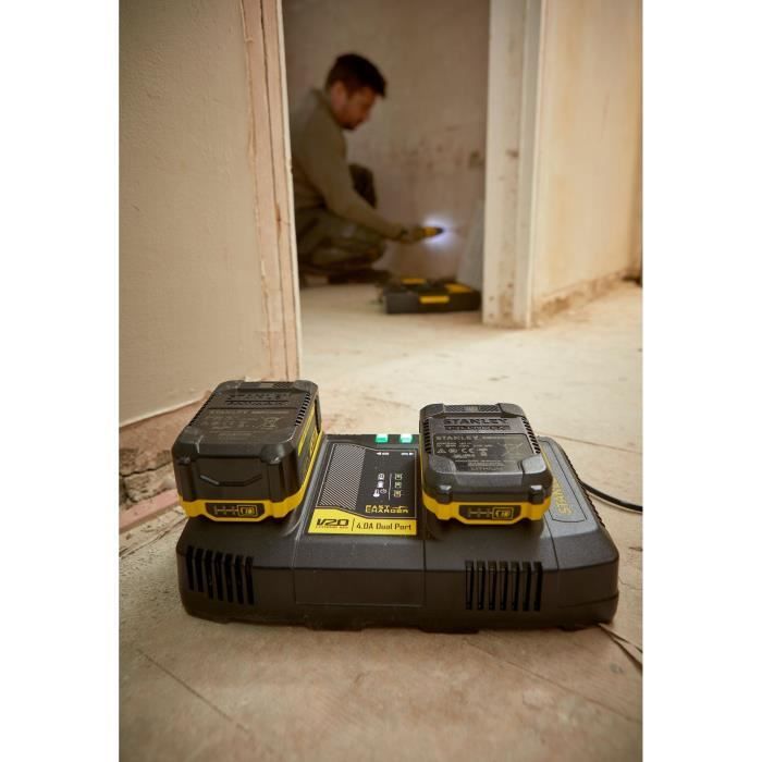 Dual Charger - 18V 4A - Compatible with all V20 Range generation batteries - STANLEY FATMAX, SFMCB24-QW