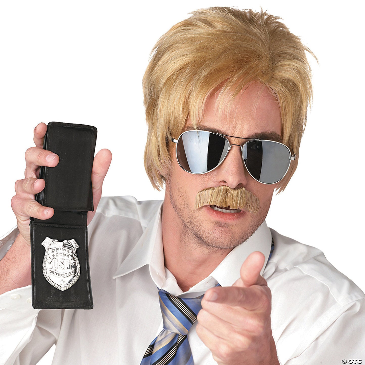 Ace detective blonde