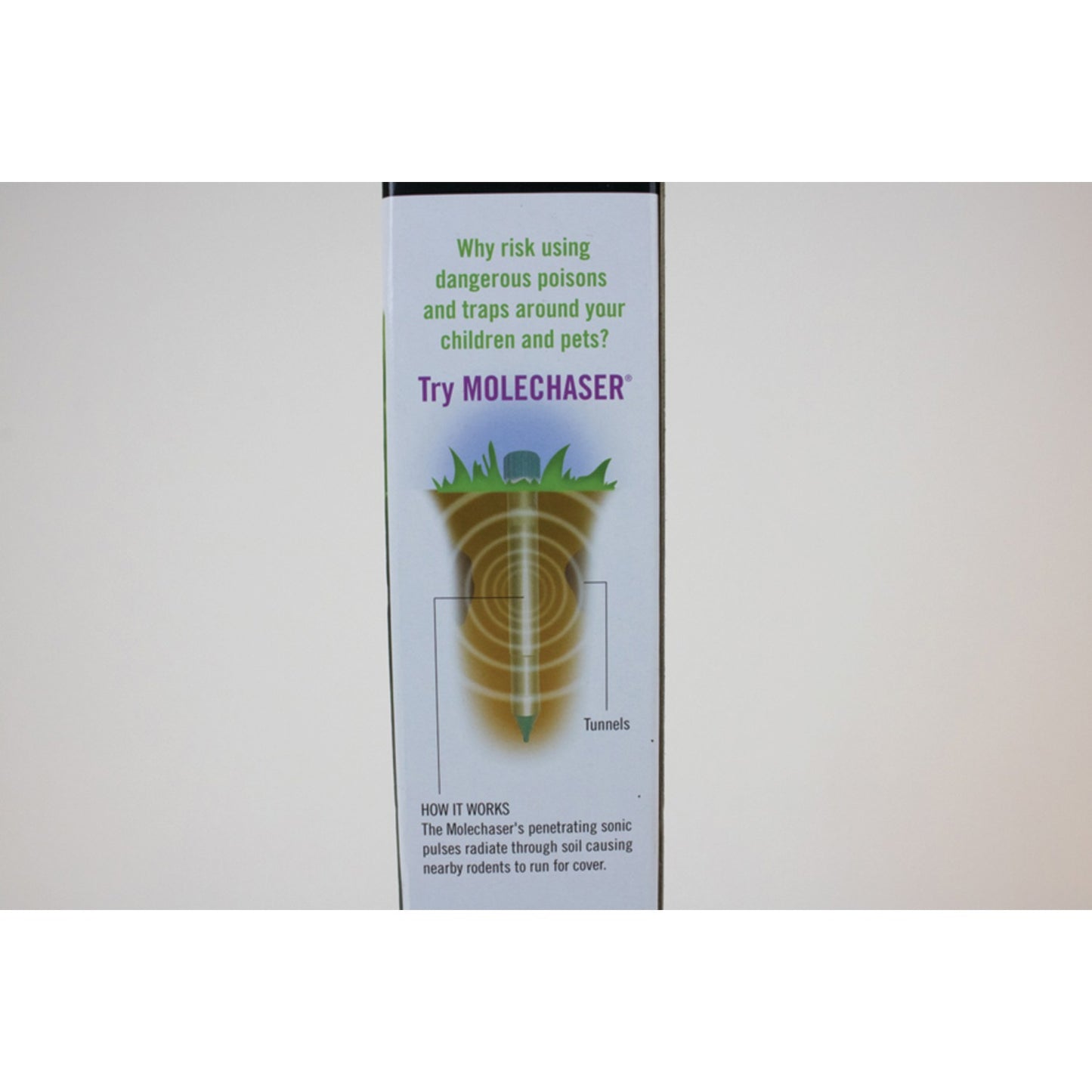 P3 International P7906 Vibrasonic Molechaser Pest Repeller