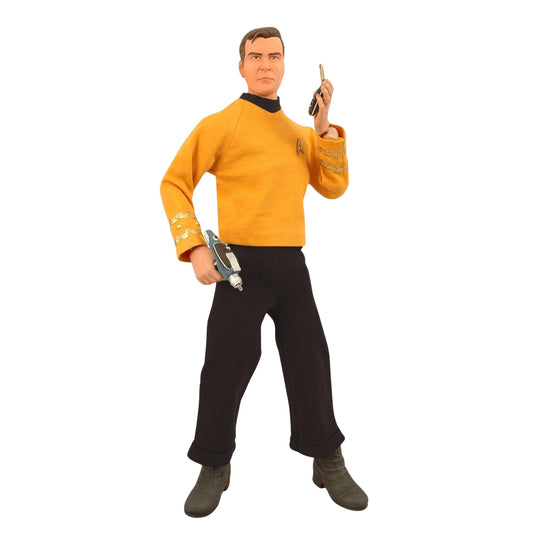 Star Trek Ultimate 1/4 Scale Captain Kirk Figure